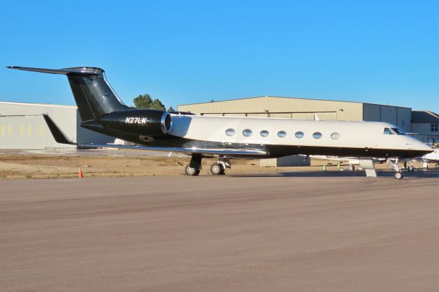 Gulfstream Aerospace Gulfstream V (N27LX)