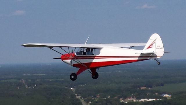 Piper PA-12 Super Cruiser (N4424M)