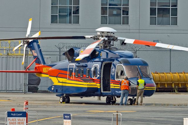 Sikorsky Helibus (N917CB)