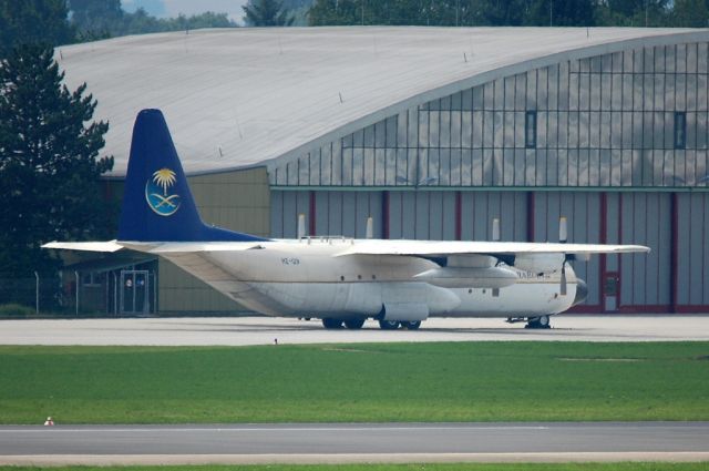 Lockheed C-130 Hercules (HZ129)