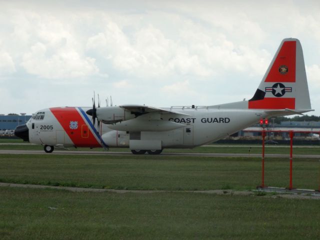 Lockheed C-130 Hercules (02005)