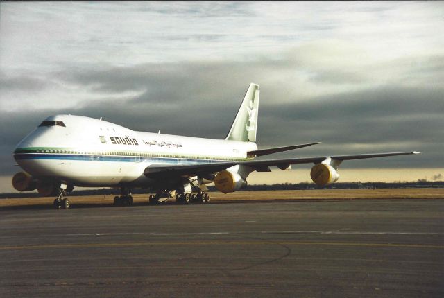 Boeing 747-200 (N704CK) - Painted in full Saudia colors for Hadj flying.