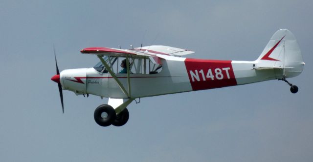 Piper L-21 Super Cub (N148T) - On final is this 1953 L-21 Super Cub PA-18-105 in the Summer of 2021.