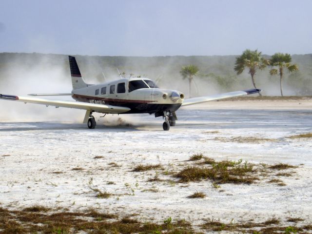 Piper Saratoga (N549WS)