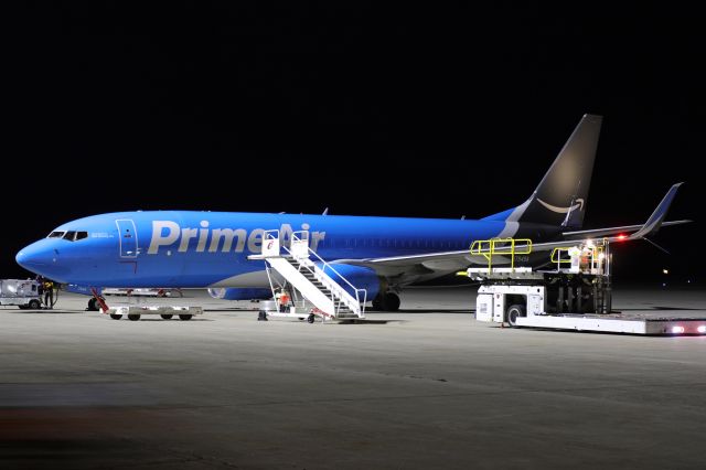 Boeing 737-800 (N7949A) - SCX3042 after arriving KTOL from Lakeland Linder Int'l (KLAL) on 21 Mar 2021.