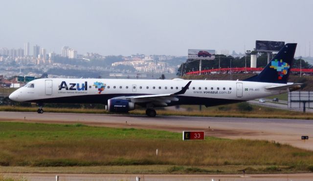 Embraer ERJ-190 (PR-AYI)