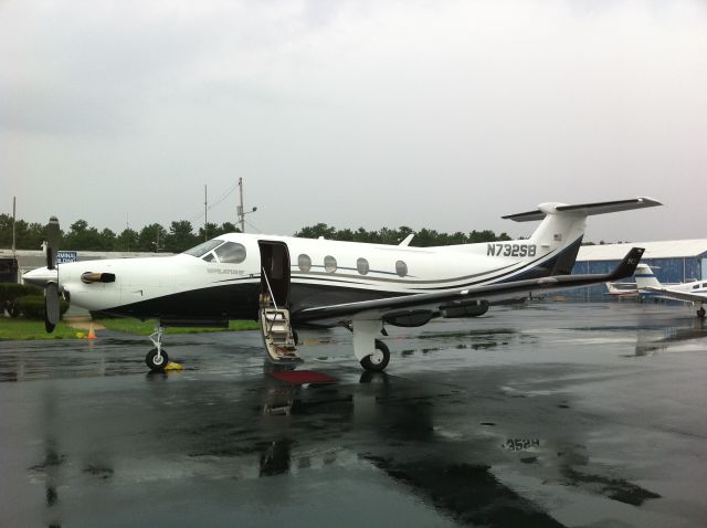 Pilatus PC-12 (N732SB)