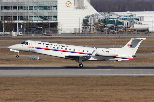 Embraer Legacy 600/650 (YU-SRB)