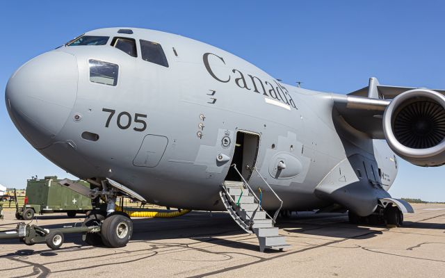 Boeing Globemaster III (17-7705)