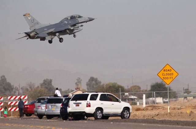 Lockheed F-16 Fighting Falcon — - Aircraft spotting, Luke, Arizona