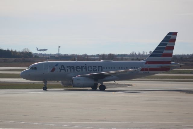 Airbus A319 (N824AW)