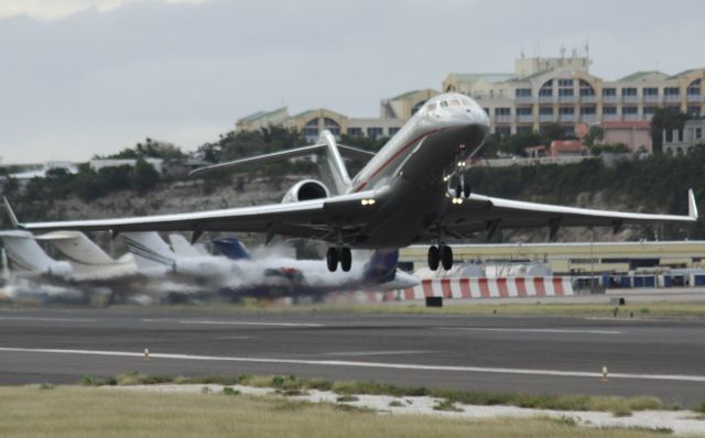 Bombardier Global Express (OE-LGX)