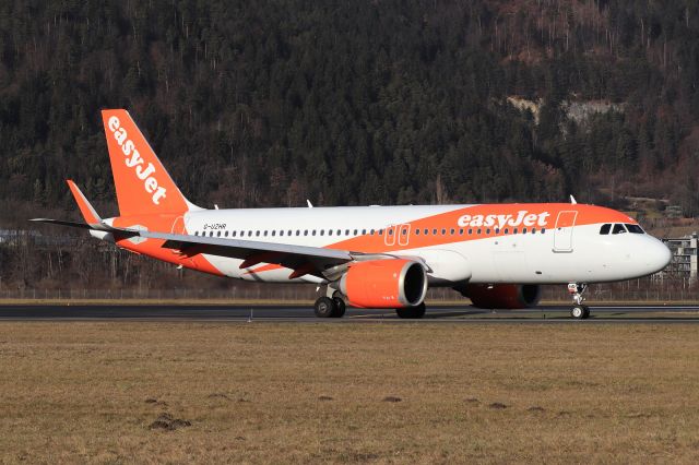 Airbus A320neo (G-UZHR)