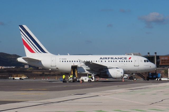 Airbus A318 (F-GUGH) - 17 février 2019