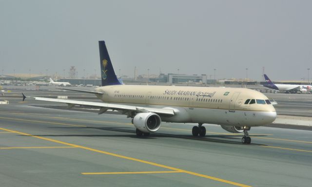 Airbus A321 (HZ-ASL) - Saudi Arabian Airlines Airbus A321-211 HZ-ASL in Dubai 