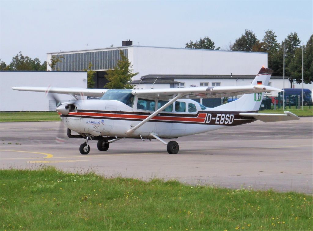 Cessna T207 Turbo Stationair 8 (D-EBSD)