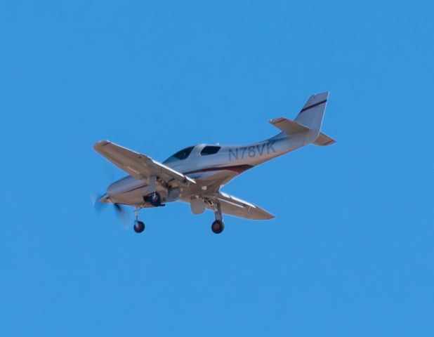 Lancair Legacy 2000 (N78VK)