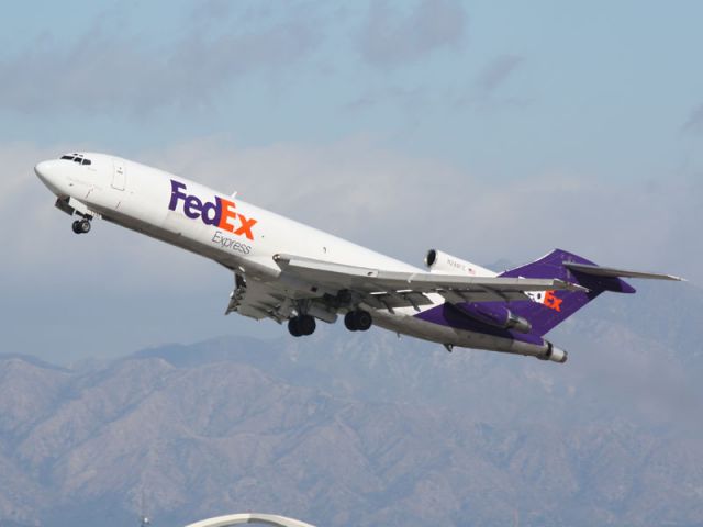 BOEING 727-200 (N288FE)