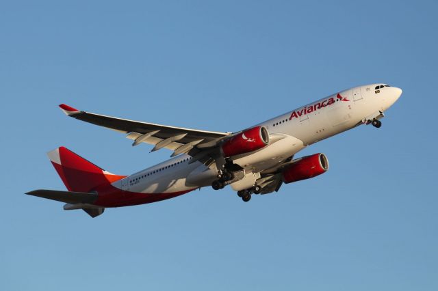 Airbus A330-200 (PR-OCG) - Taking off from MIA on the evening of the 25th of April, 2018.