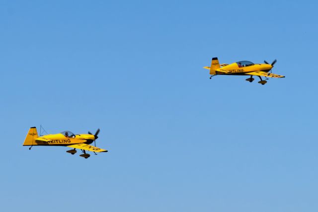 EXTRA EA-300 (N311EX) - N311EX WITH N232X