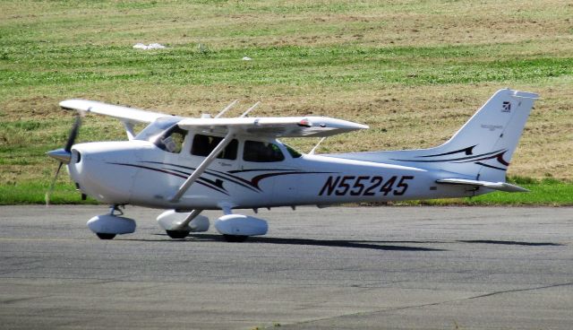 Cessna Skyhawk (N55245)