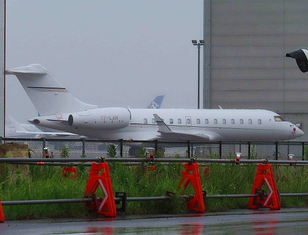 Bombardier Global 5000 (T7-LAM) - I took this picture on Jun 29, 2019.