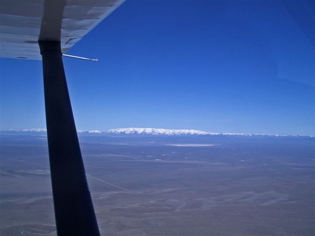 — — - Steens Mountains in Eastern Oregon from Stinson 108