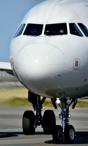Airbus A320 (B-LPM)