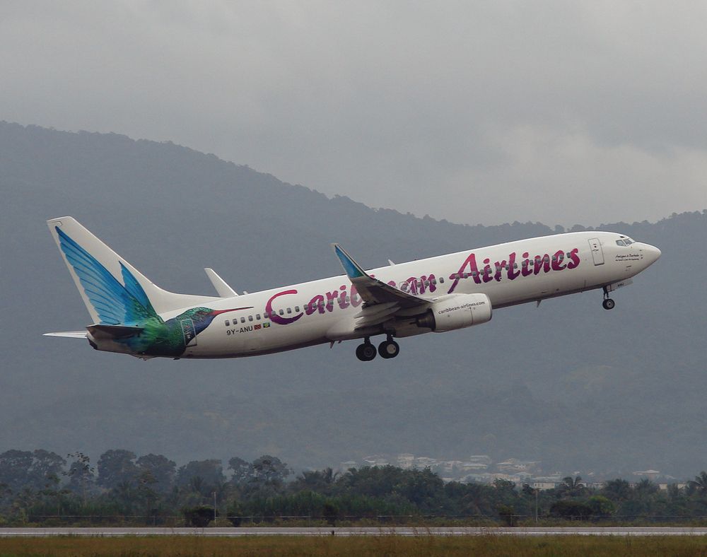 Boeing 737-800 (9Y-ANU)