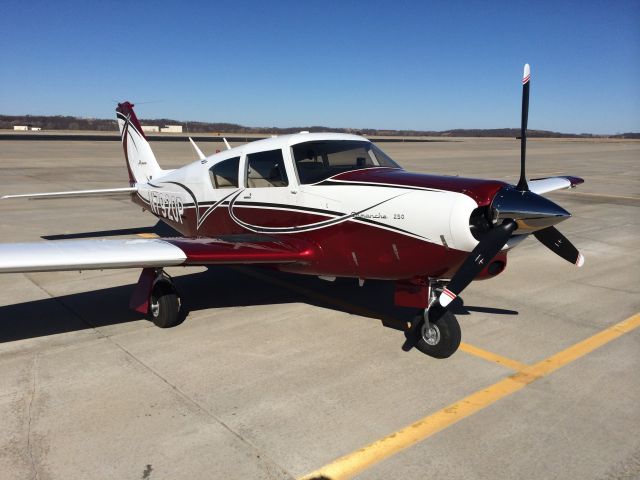 Piper PA-24 Comanche (N7920P)