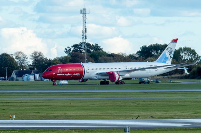 Boeing 787-8 (LN-LNL) - The aircraft has been stored since January 2020 due to engine problems, in Copenhagen Airport