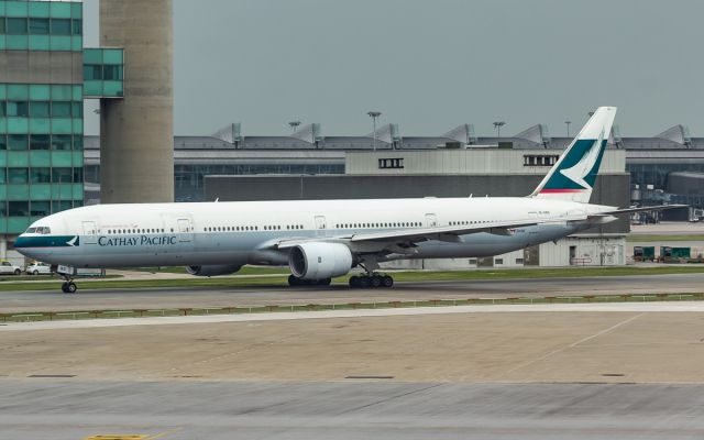 BOEING 777-300 (B-HNO)