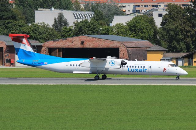 de Havilland Dash 8-400 (LX-LGM)