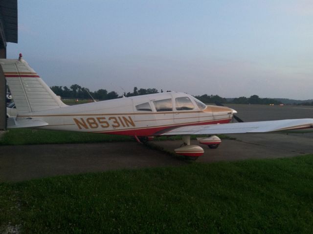 Piper Cherokee (N8531N)