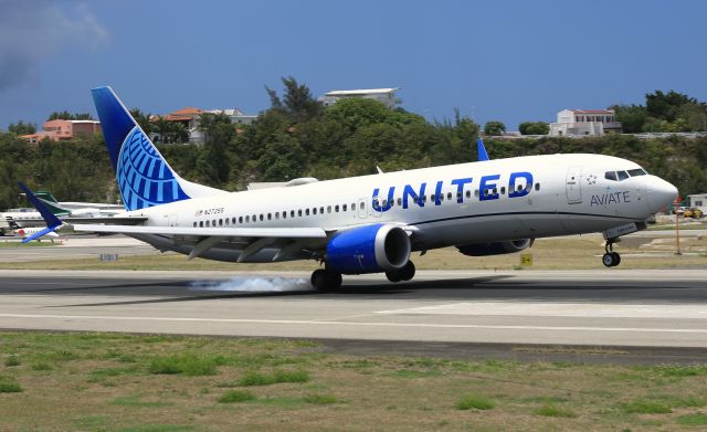 Boeing 737 MAX 8 (N27255)