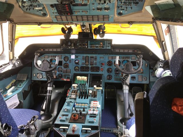 Antonov An-12 (RA-82078) - The cockpit of the AN-124.