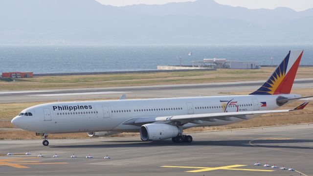 Airbus A330-300 (RP-C8771)