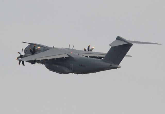 ZM400 — - 03.01.15 DEPARTURE NICE AIRPORT , FRANCE