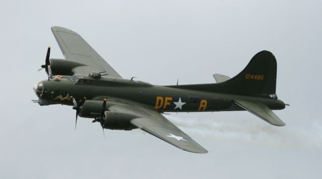 Boeing B-17 Flying Fortress (12-4485) - Flying fortress