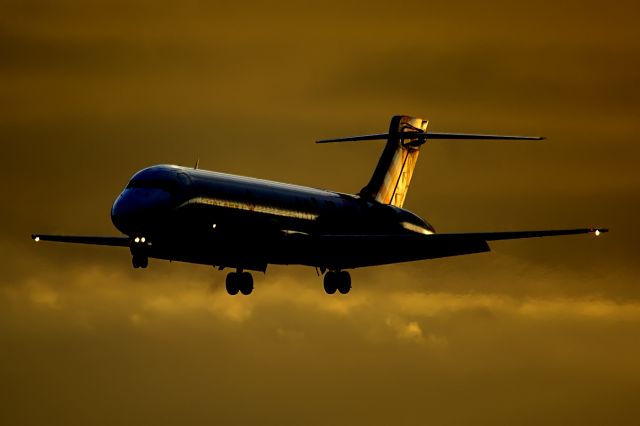 Boeing 717-200 (EI-EXA)