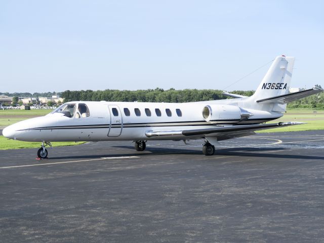 Cessna Citation V (VTE365) - This fine Citation V is available for charter in the Northeast from CFM Corporate Flight Management. ARG/US Platinum.