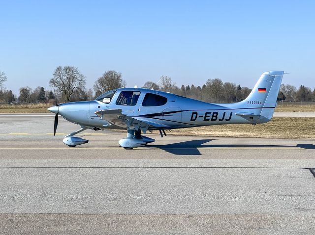 Cirrus SR-22 (D-EBJJ) - 10 MAR 2022.