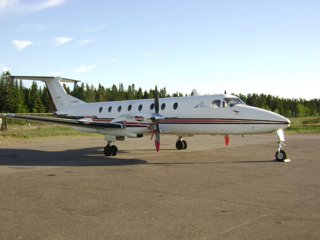 Beechcraft 1900 (C-GLPJ)