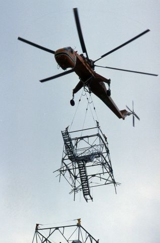 N6962R — - N6962R setting the lookout tower on Omak Mt, Washington in the early 1980s