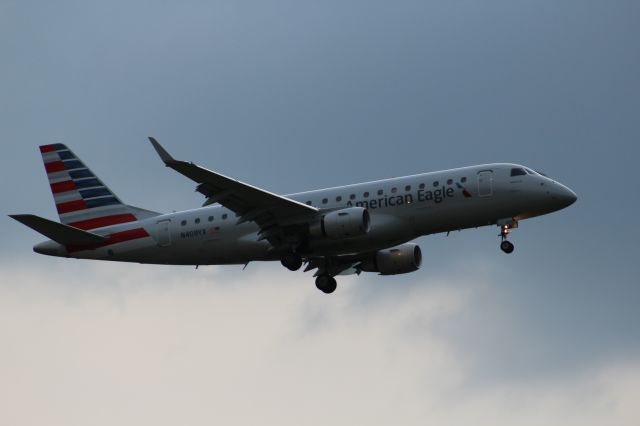 Embraer 170/175 (N409YX) - Planespotting in Detroit right before a storm.