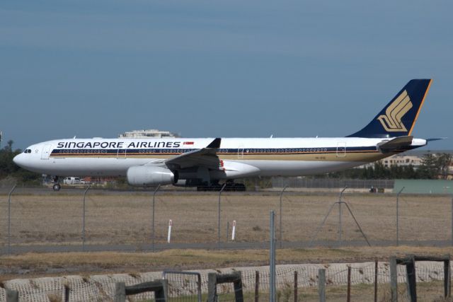 Airbus A330-300 (9V-STE) - Turning on to runway 05, for take off, for flight home to Singapore. Thursday, 4th April 2013.