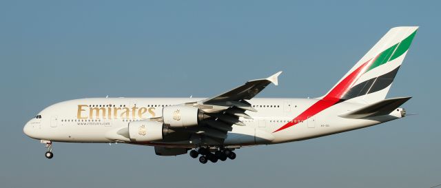 Airbus A380-800 (A6-EEI) - FAOR Landing by this beast 