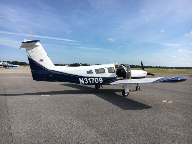 Piper Saratoga (N31709)