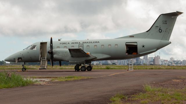 Embraer EMB-120 Brasilia (FAB2018)