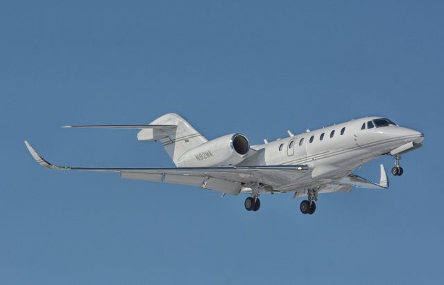 Cessna Citation X (N92MK) - Returning to CYHU, 17-02-2020